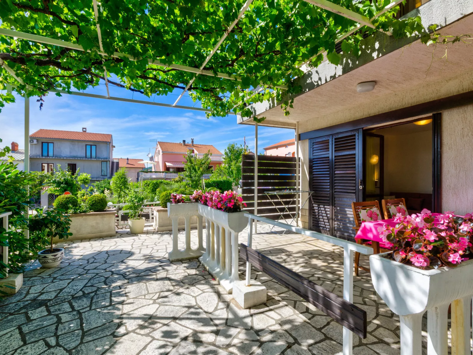 BRUKETA 2 / HR-08079-02 - Image-tags.info