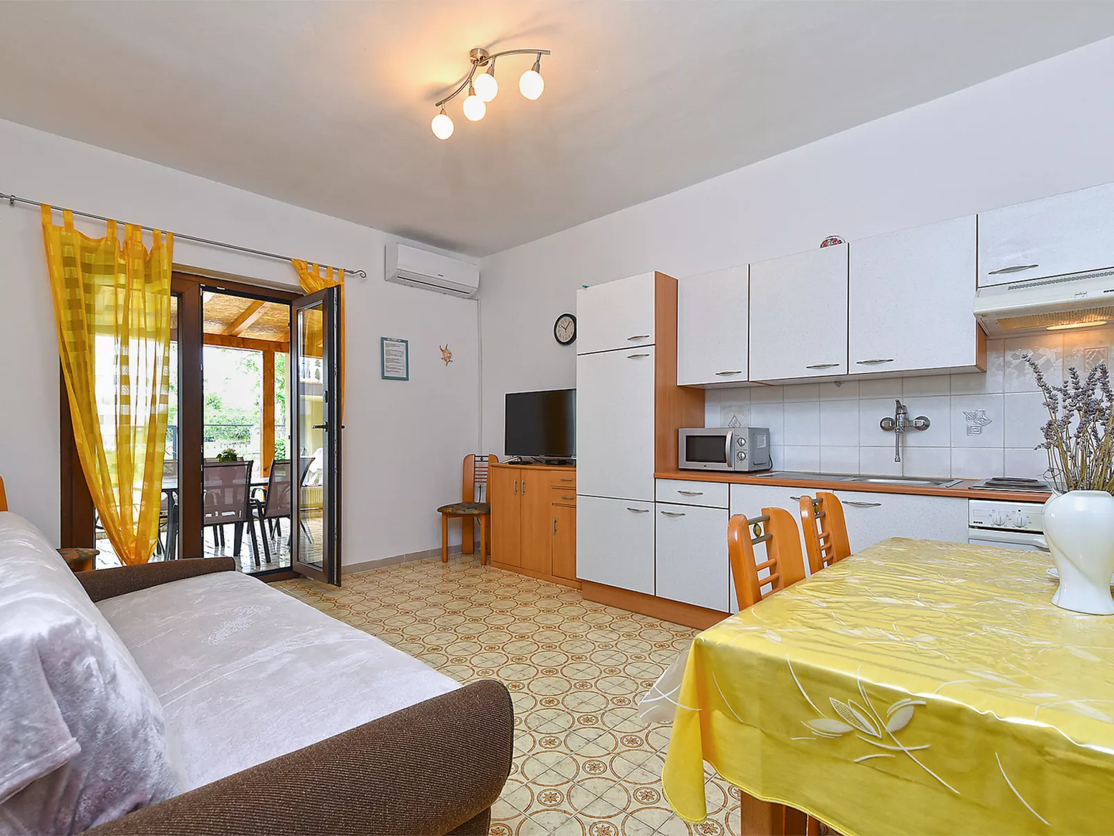 Apartment 417 - Image-tags.info