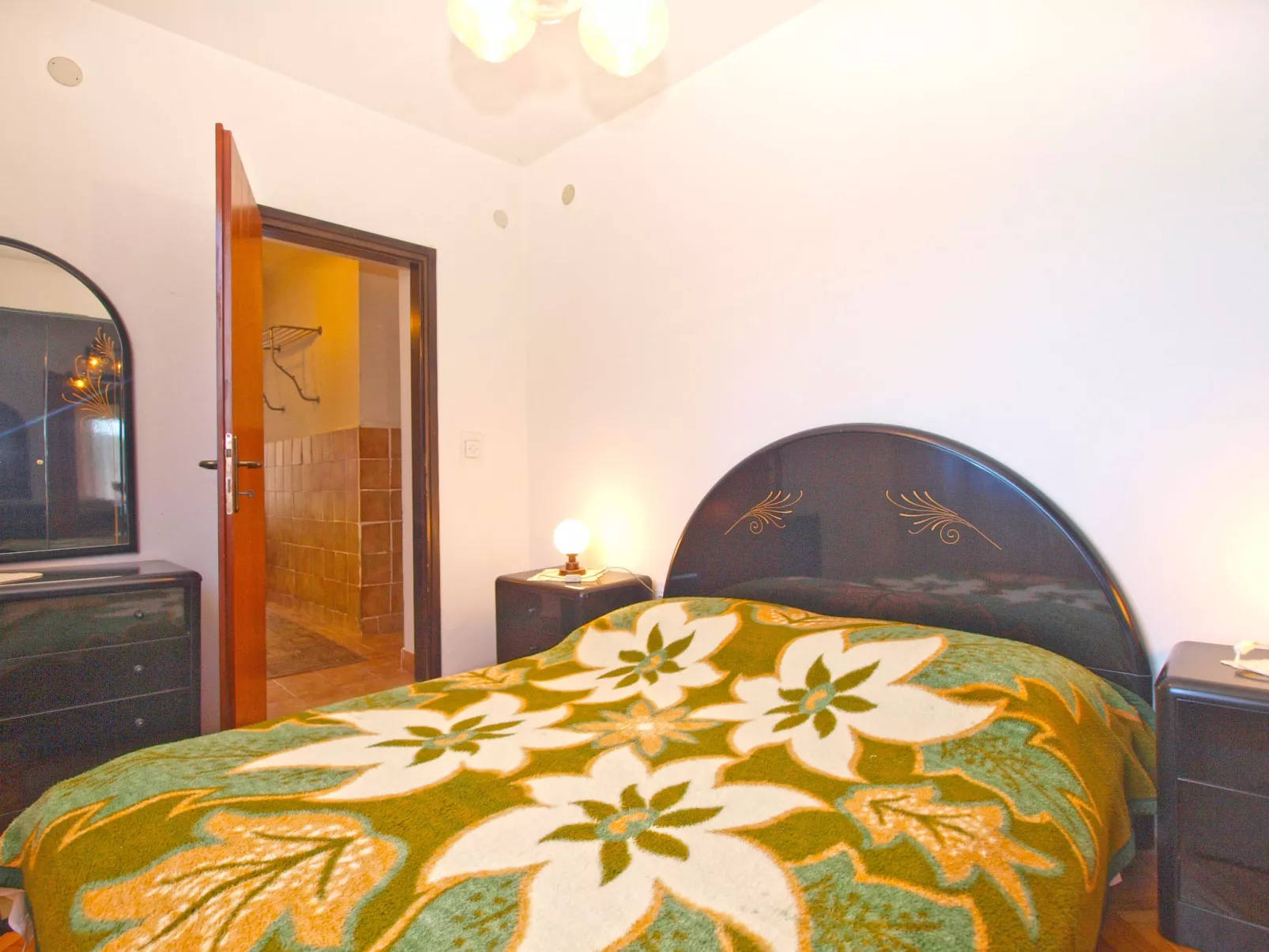 Apartment 1586 - Image-tags.info