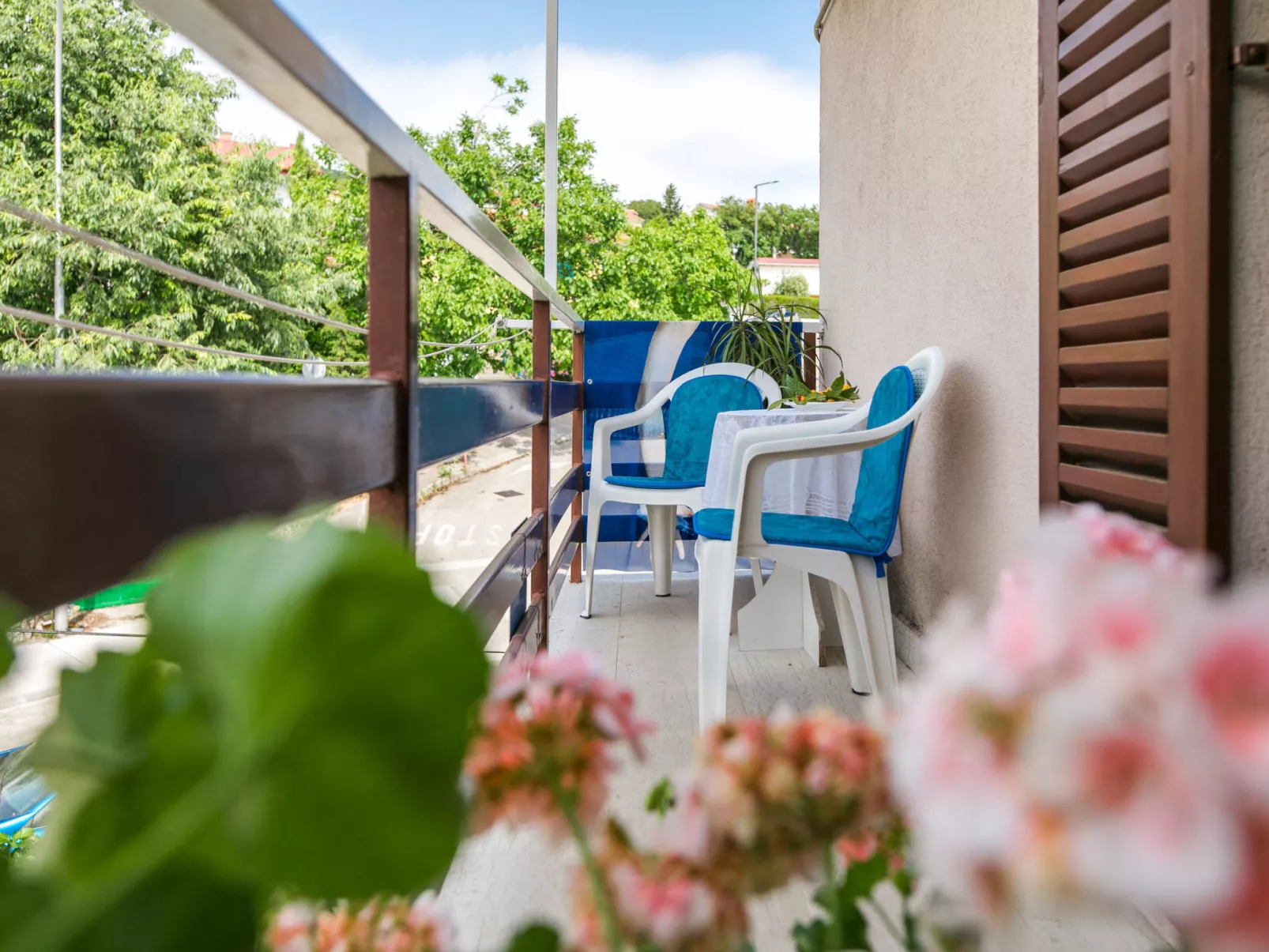 JULIA - SELCE 3 / HR-10014-02 - Image-tags.info