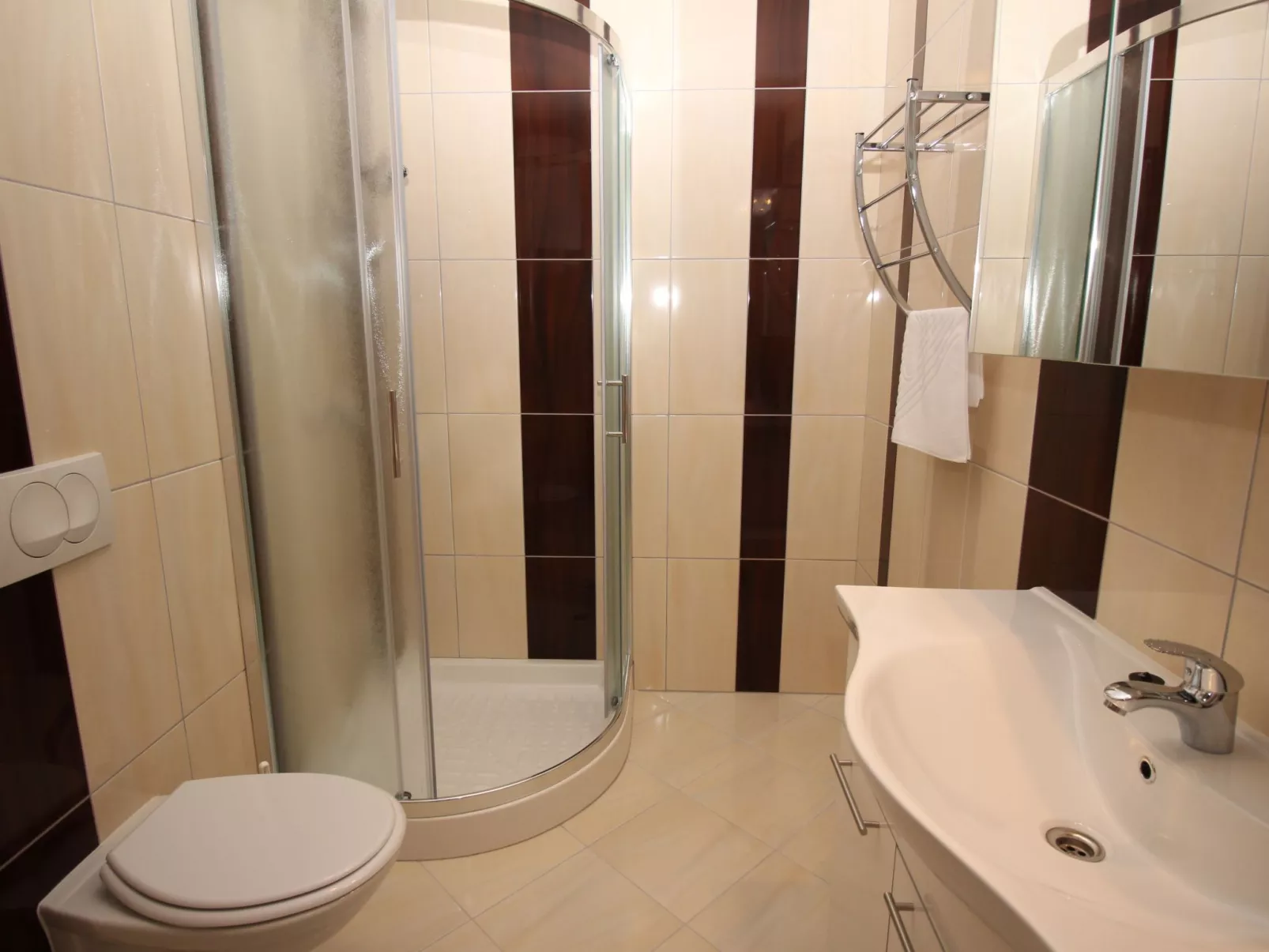 Apartment Kamelia - 5 - Image-tags.info