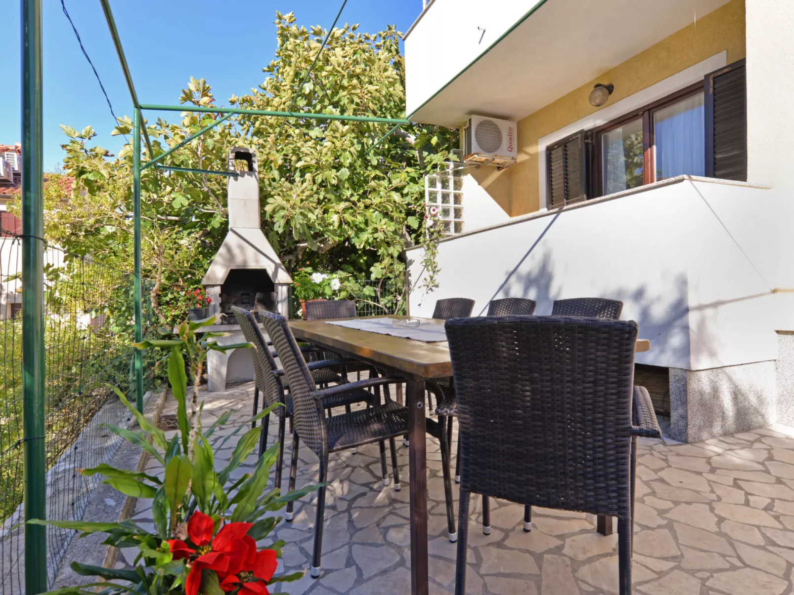 Apartment 2412 - Image-tags.info