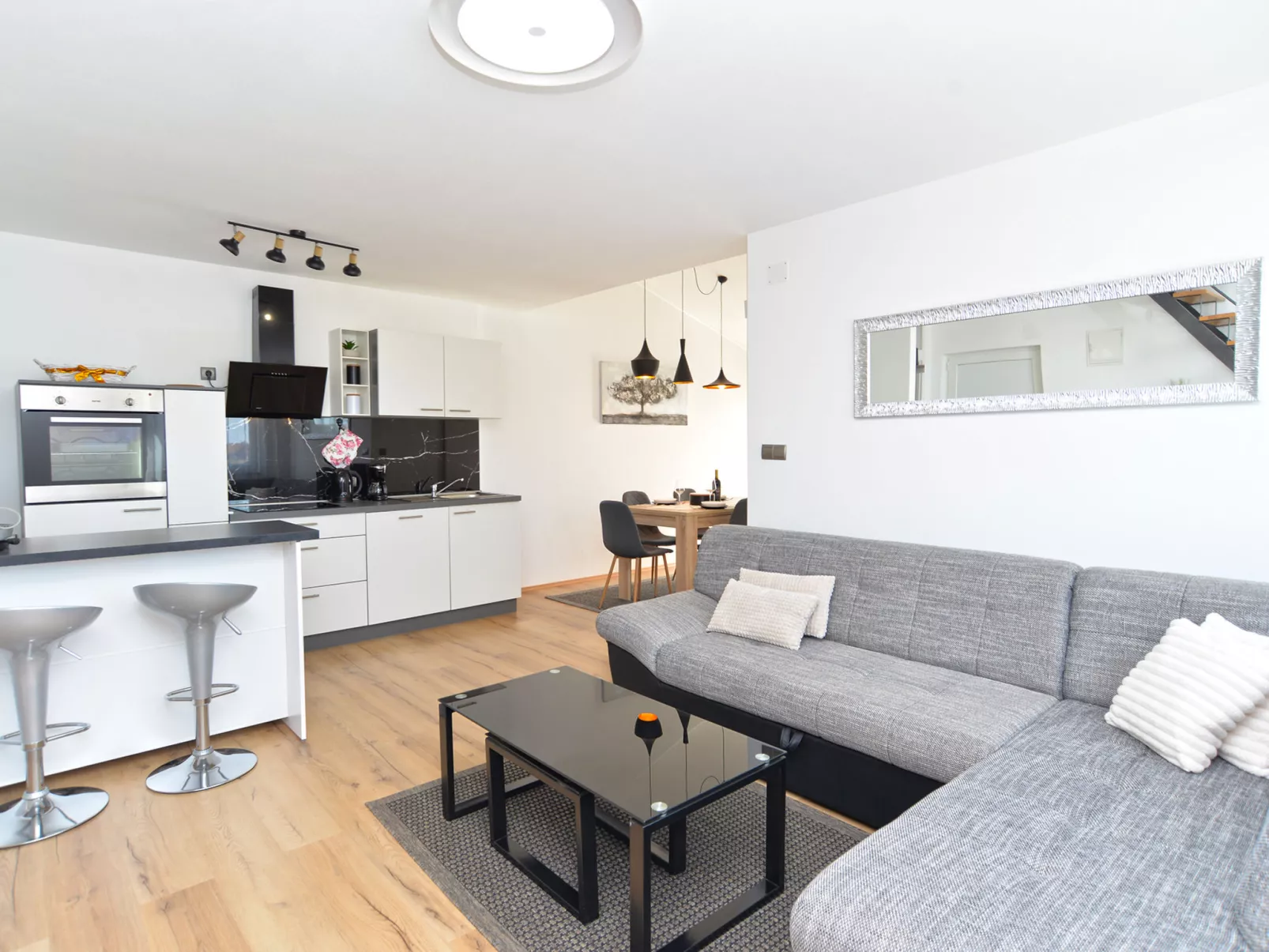 Apartment 2223 - Image-tags.info