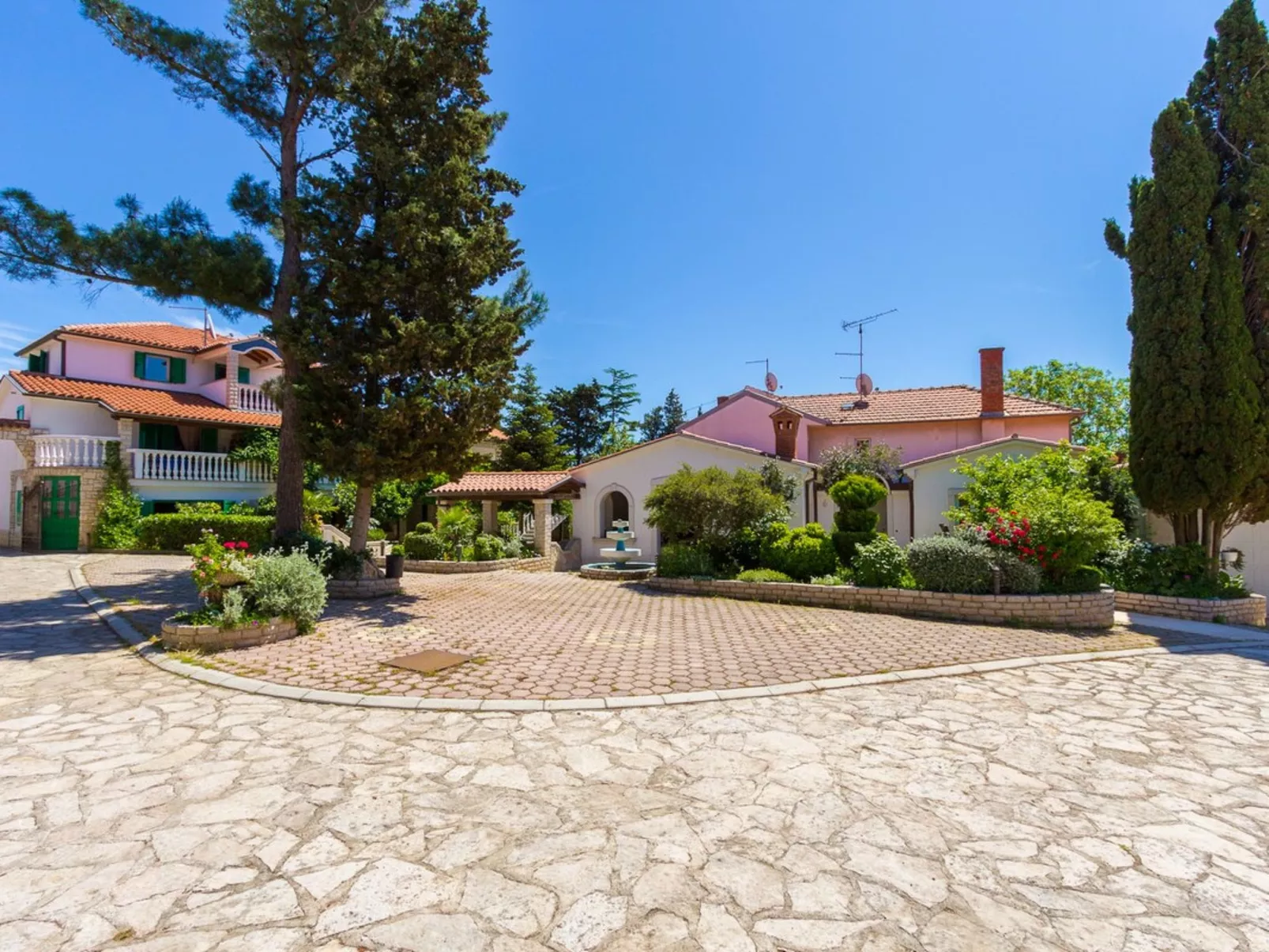 House Zdravko - Image-tags.info