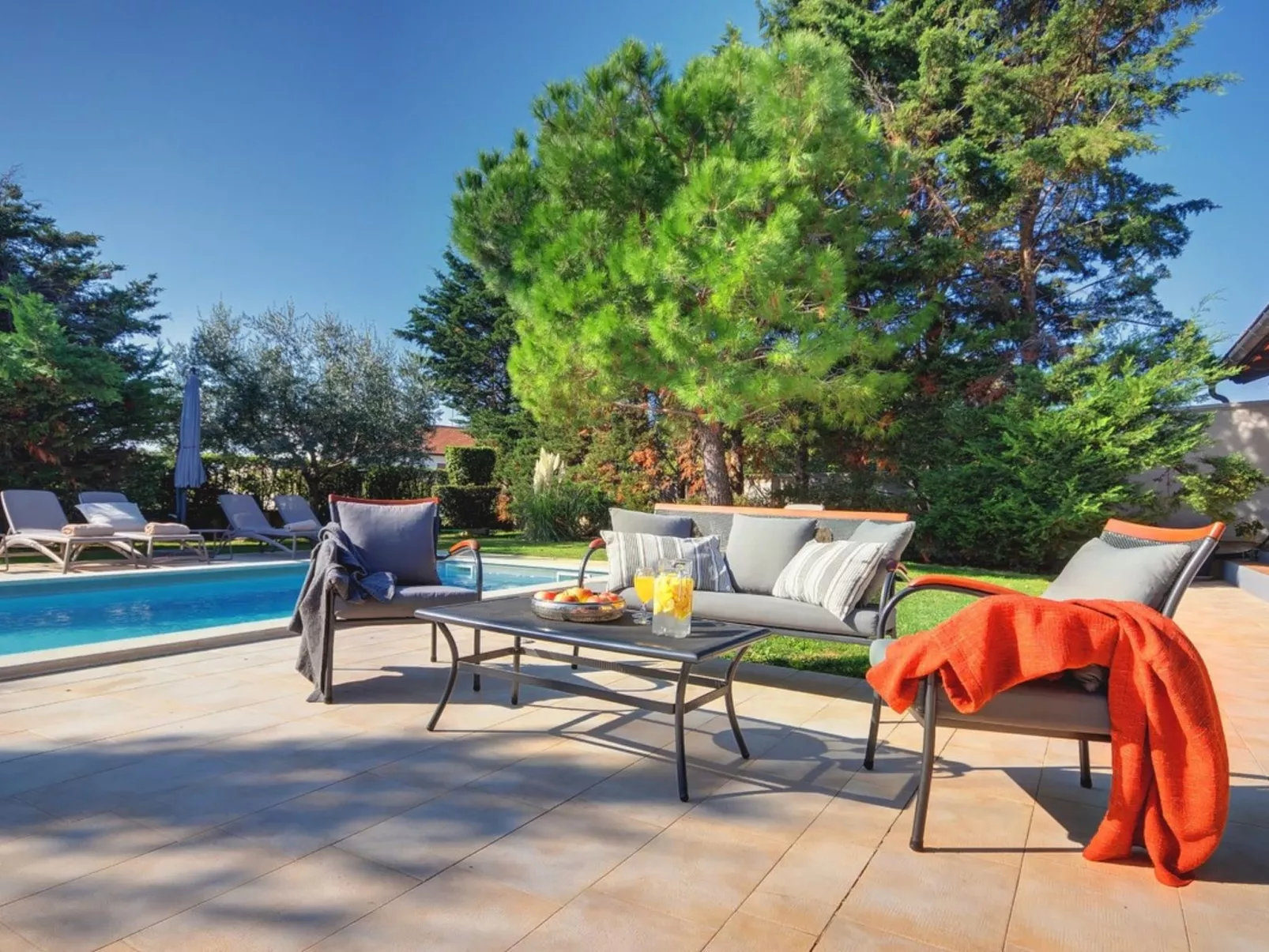 Villa Ines - Image-tags.info