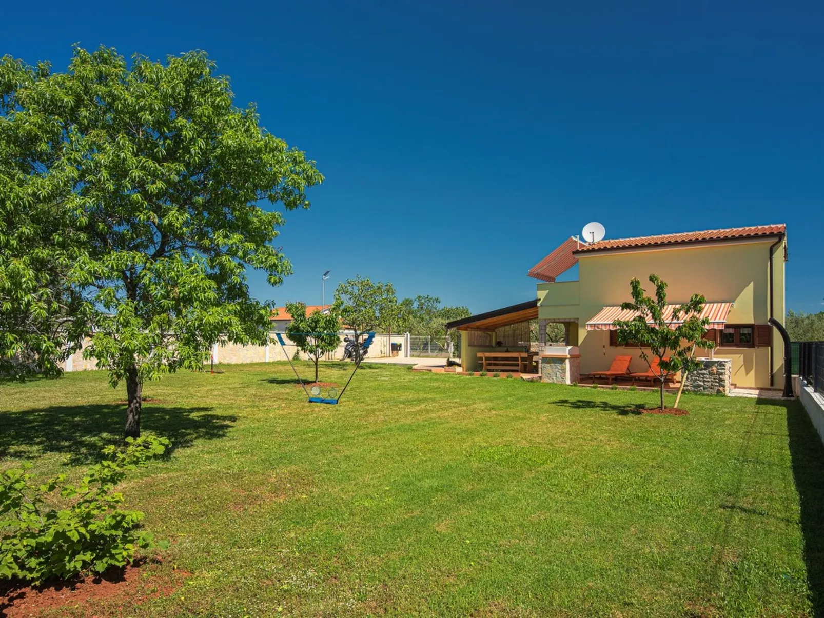 Casa Sandi - Image-tags.info