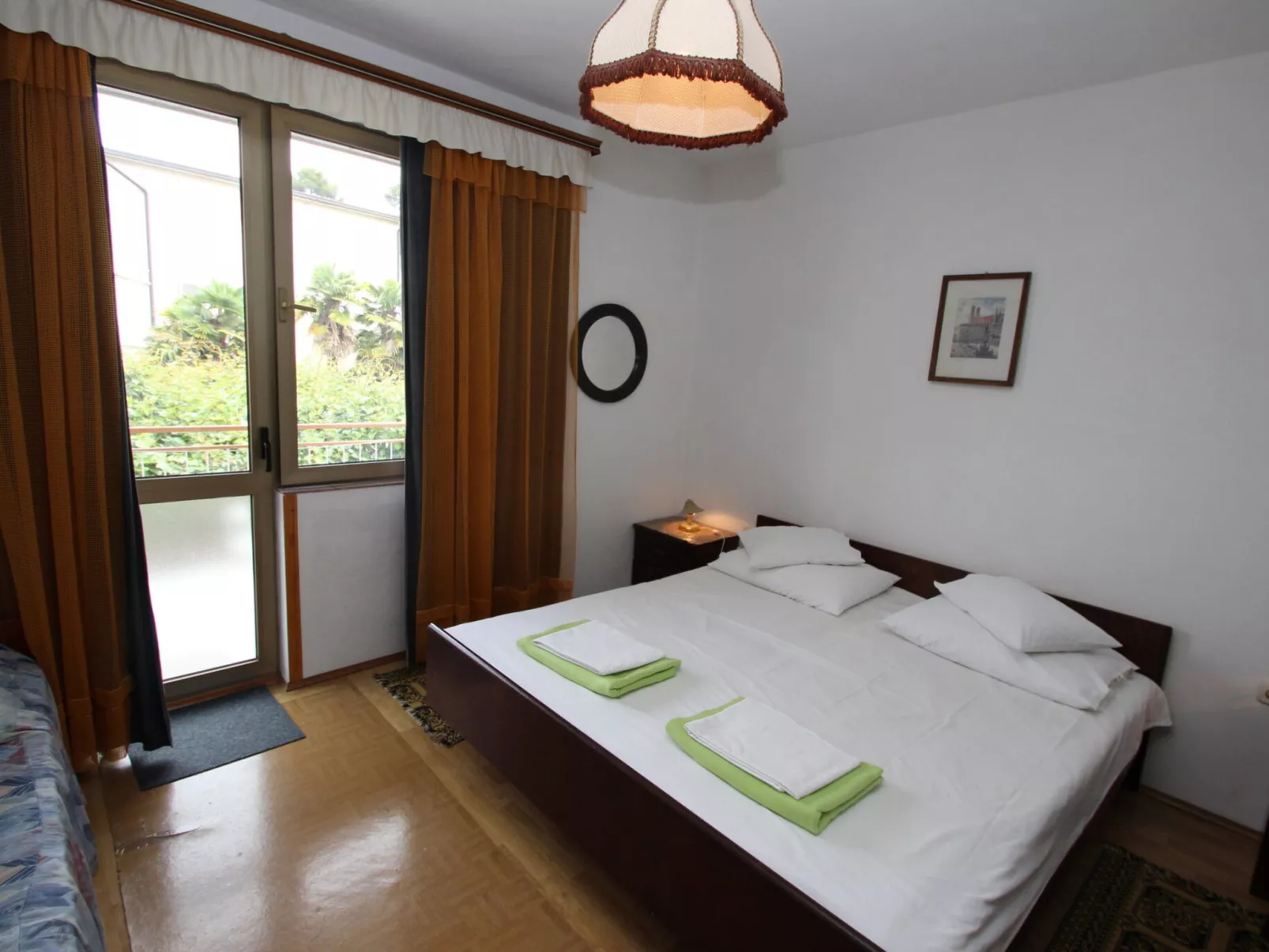 Vintage Guest Room Liva / HR-11059-06 - Binnen