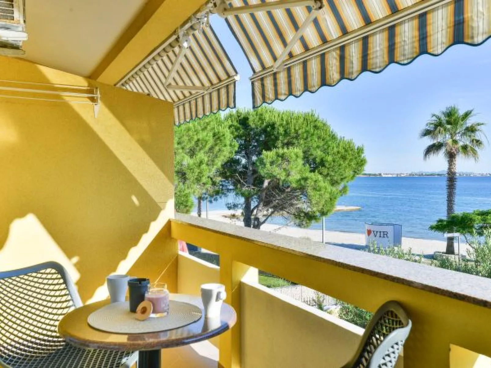 Holiday Apartment Inga Yellow with a sea view - Image-tags.info