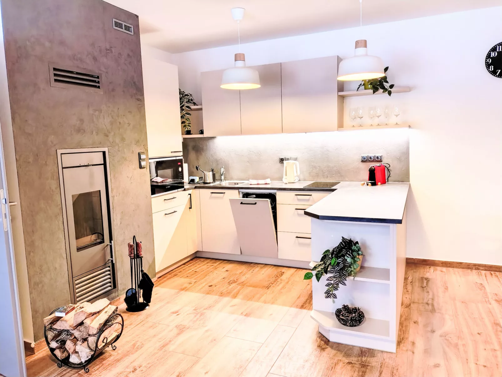 Ground Oasis with Terrace - Binnen