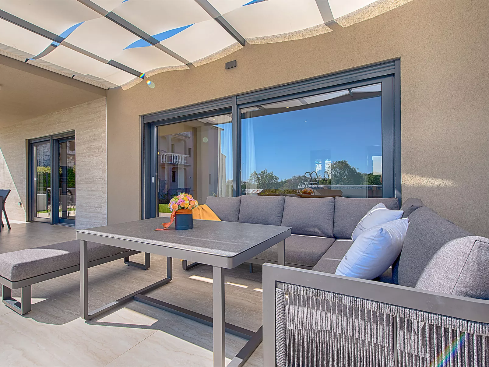 House 2406 - Image-tags.info