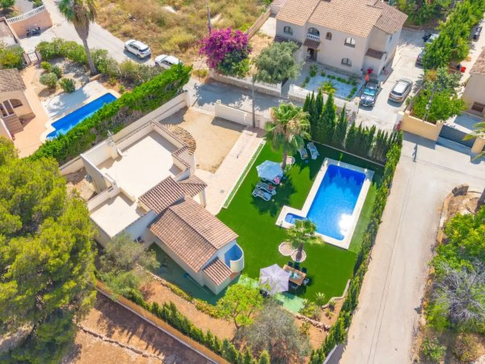 Villa Inia - PlusHolidays - Image-tags.info