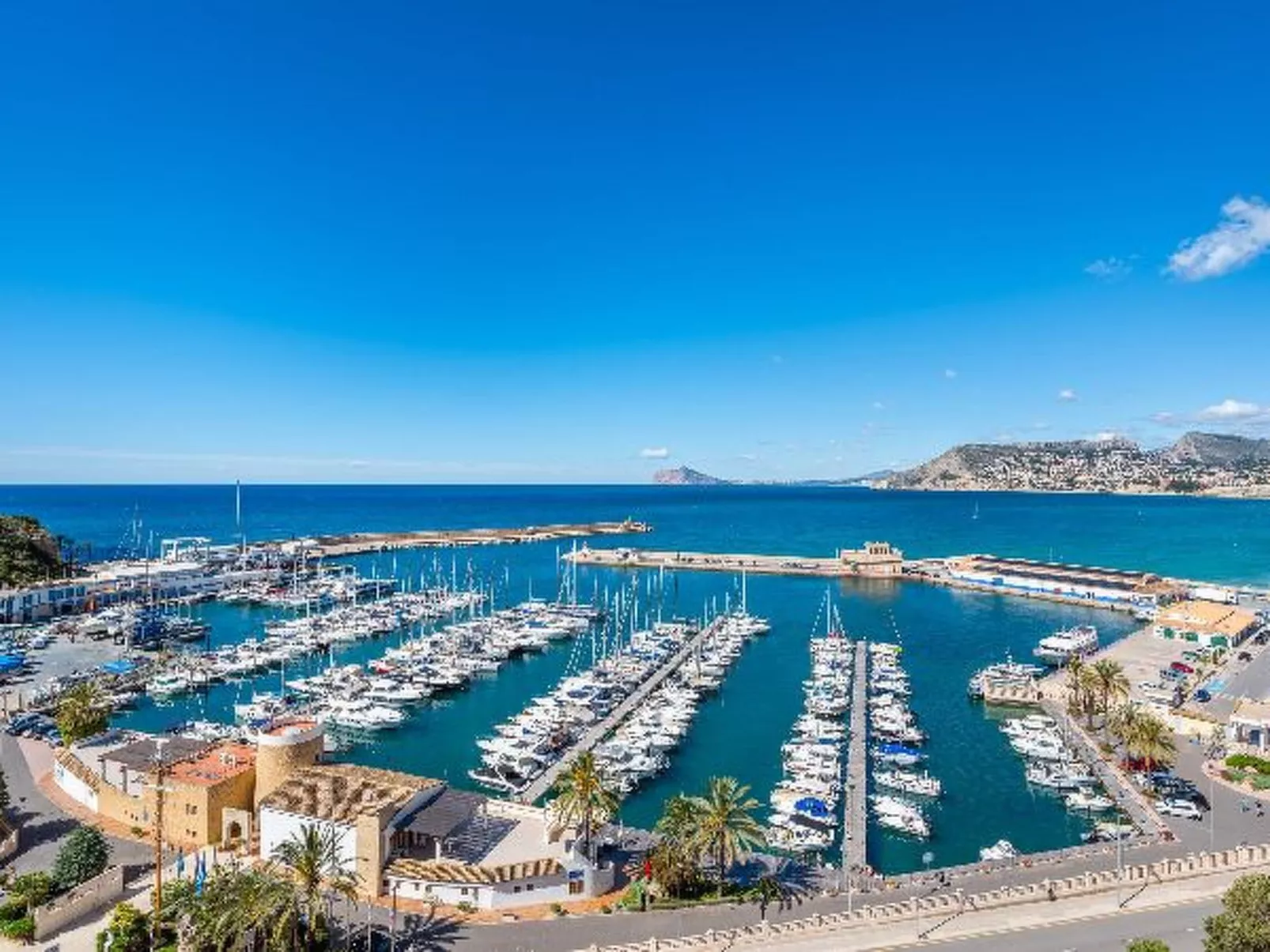 Apartment Nautico - PlusHolidays - Image-tags.info