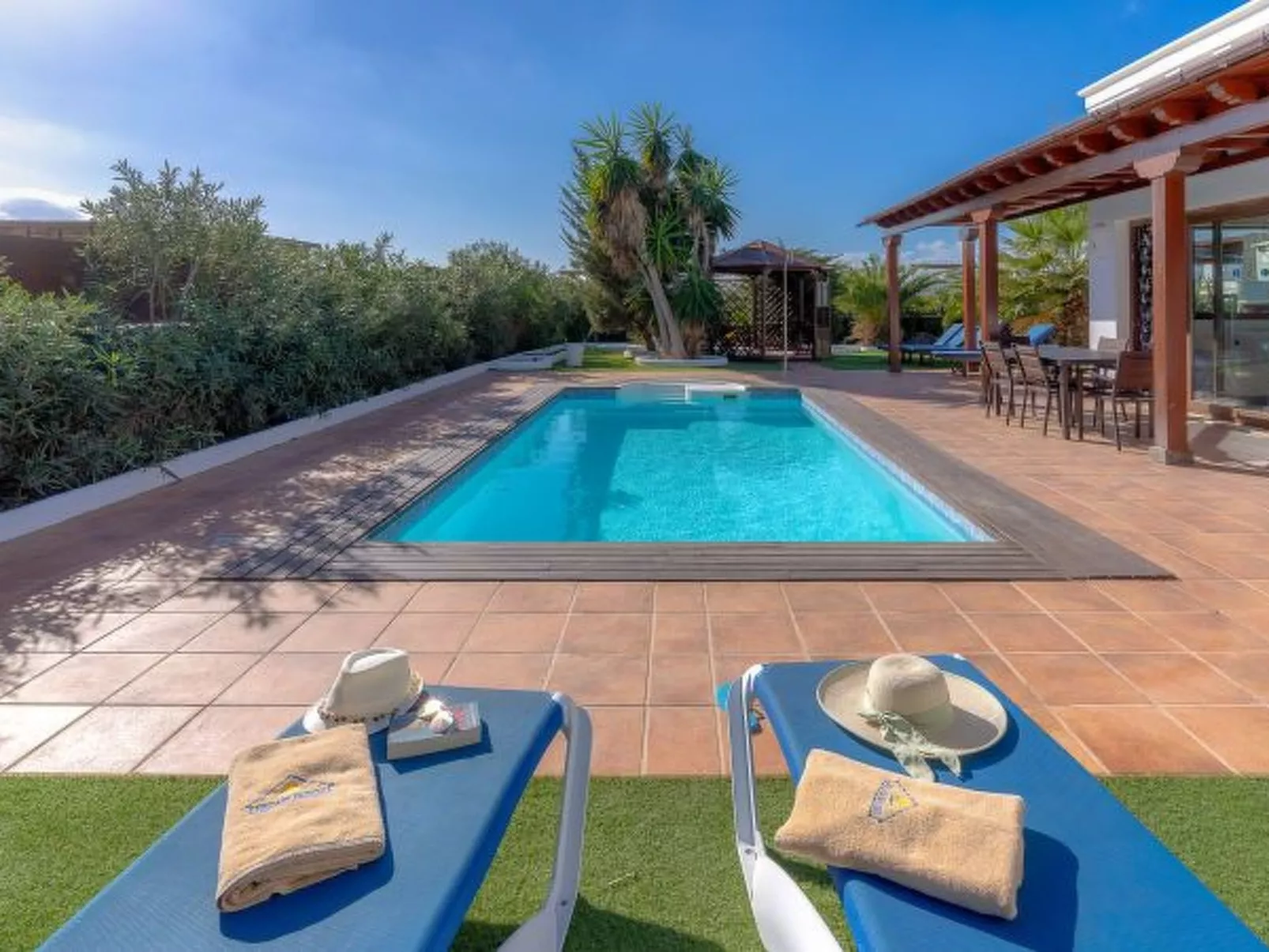 VILLA ALEGRIA - Image-tags.info