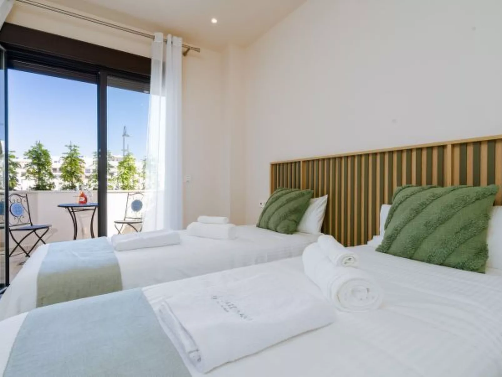 Jardinana - apartment with two bedrooms close to b - Image-tags.info