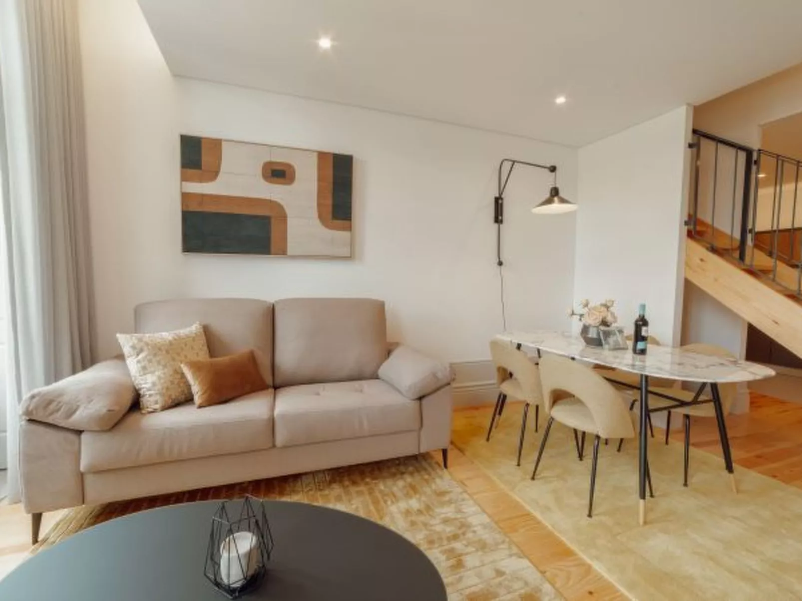 HEART OF PORTO APARTMENT E DUPLEX by VACATIONY - Binnen