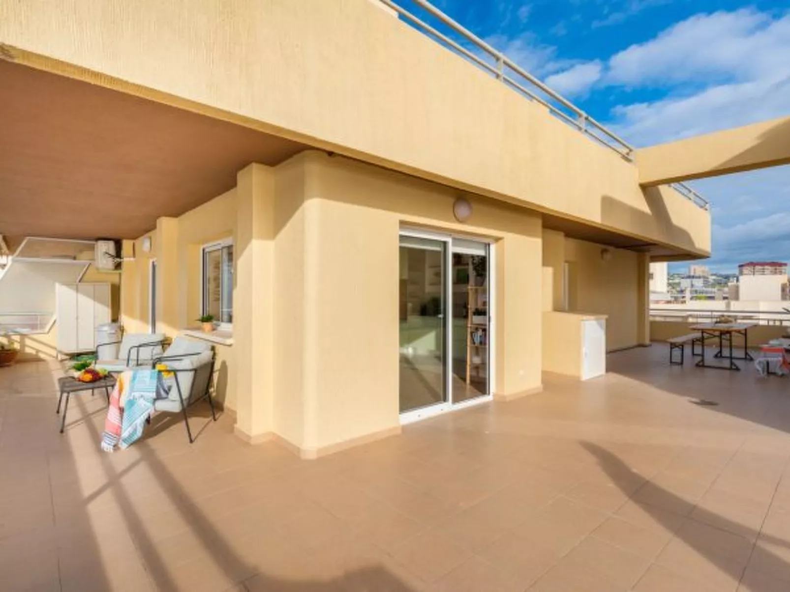 Apartment Turmalina Front - Plusholidays - Image-tags.info