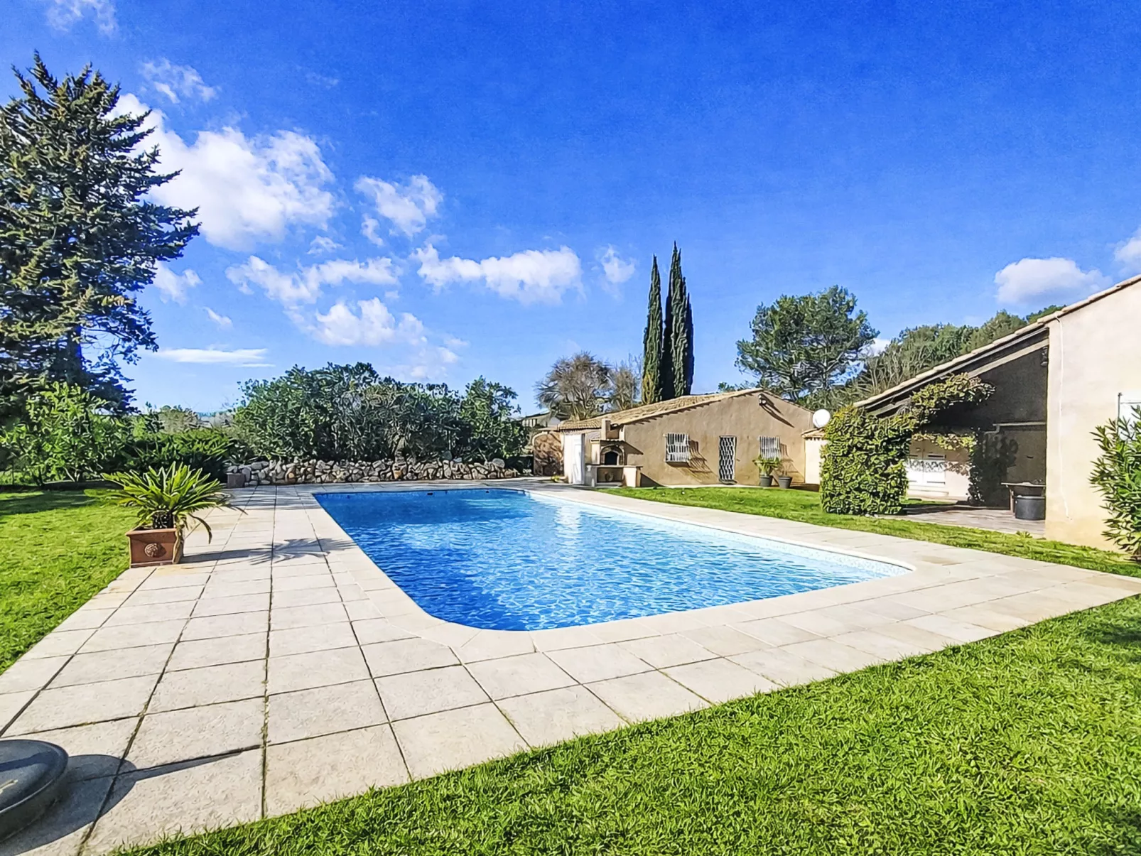 La Maisonnette - Buiten