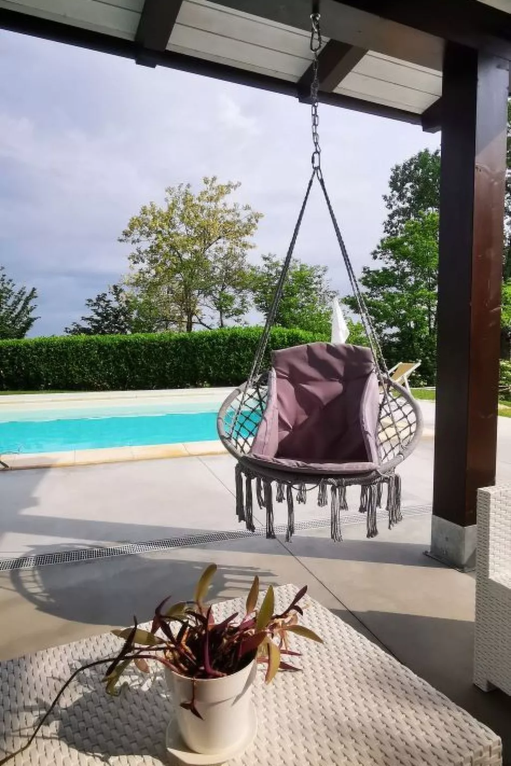 In Azzano D'asti mit Kleiner Terrasse - Image-tags.info