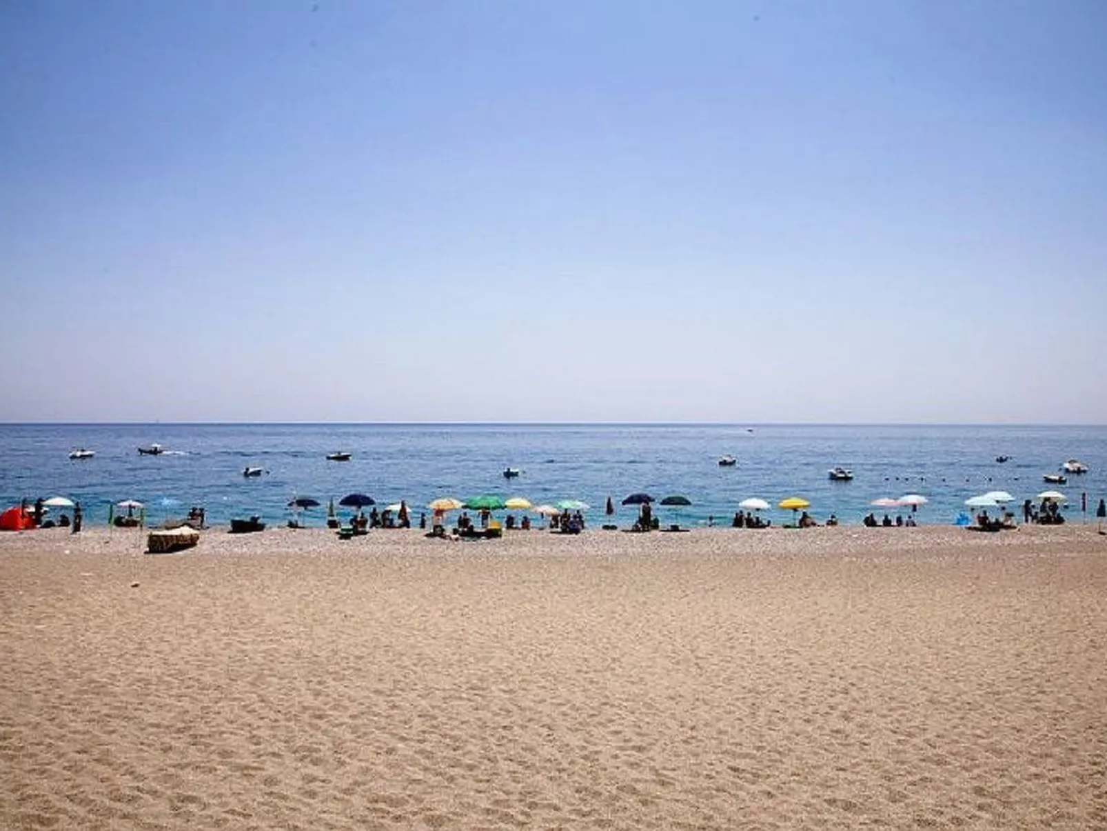 Zimmer in Strandnähe - Buiten