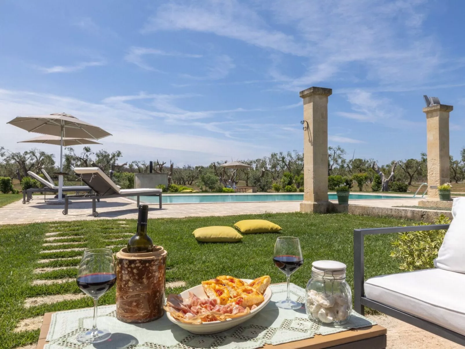 Villa mit privatem Pool im Herzen von Apulien - Buiten