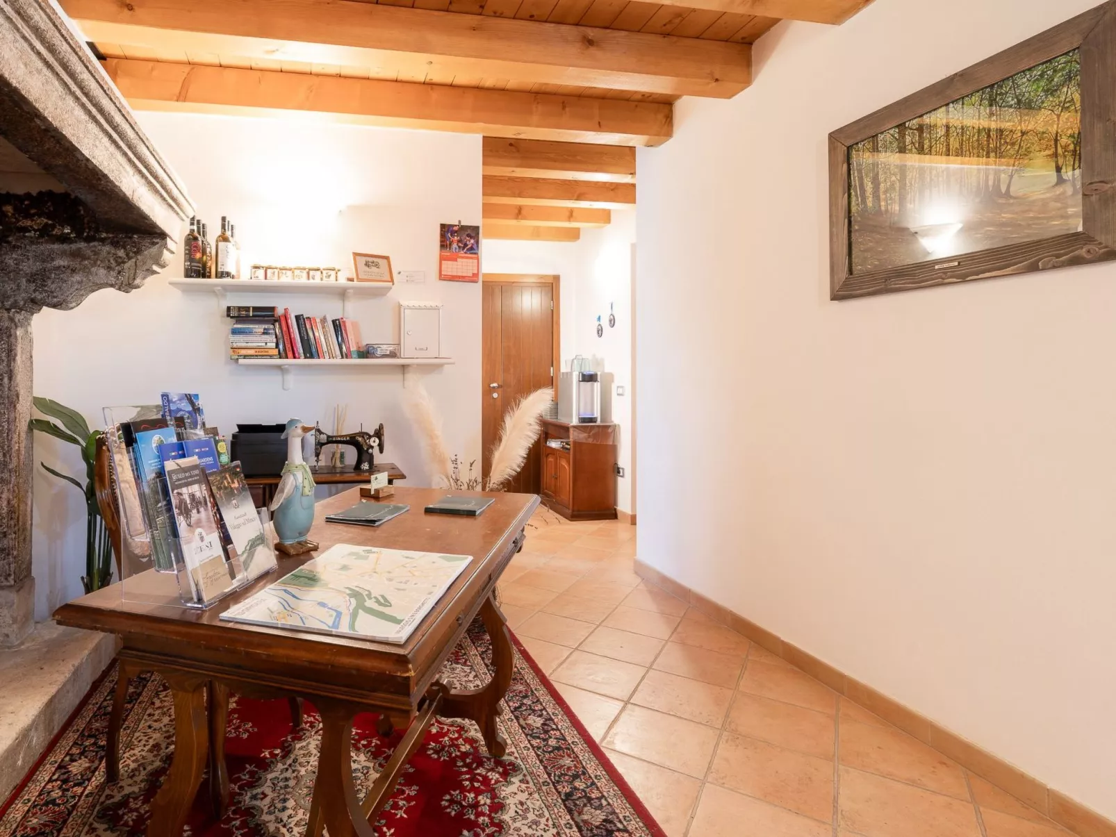 Zimmer mit Bad in einer Einrichtung mit Wellness-Center - Binnen