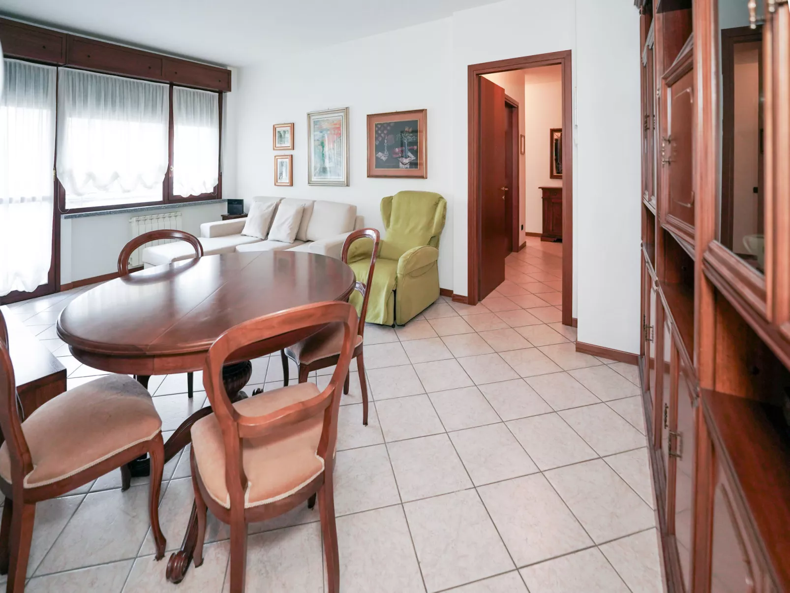 Grandmother's house - Binnen