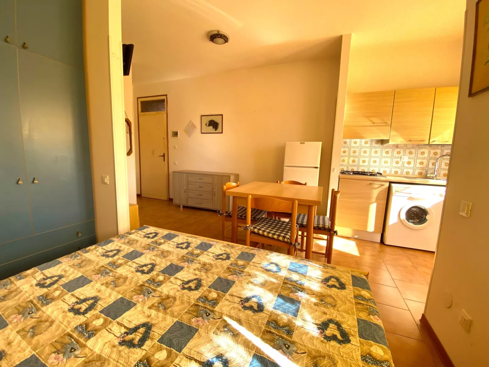 In Lido Delle Nazioni mit Kleinem Balkon - Binnen