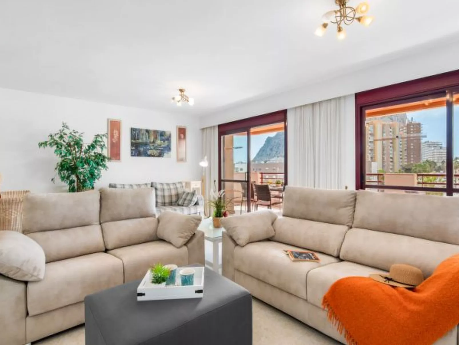 Apartment Zafiro - PlusHolidays - Image-tags.info