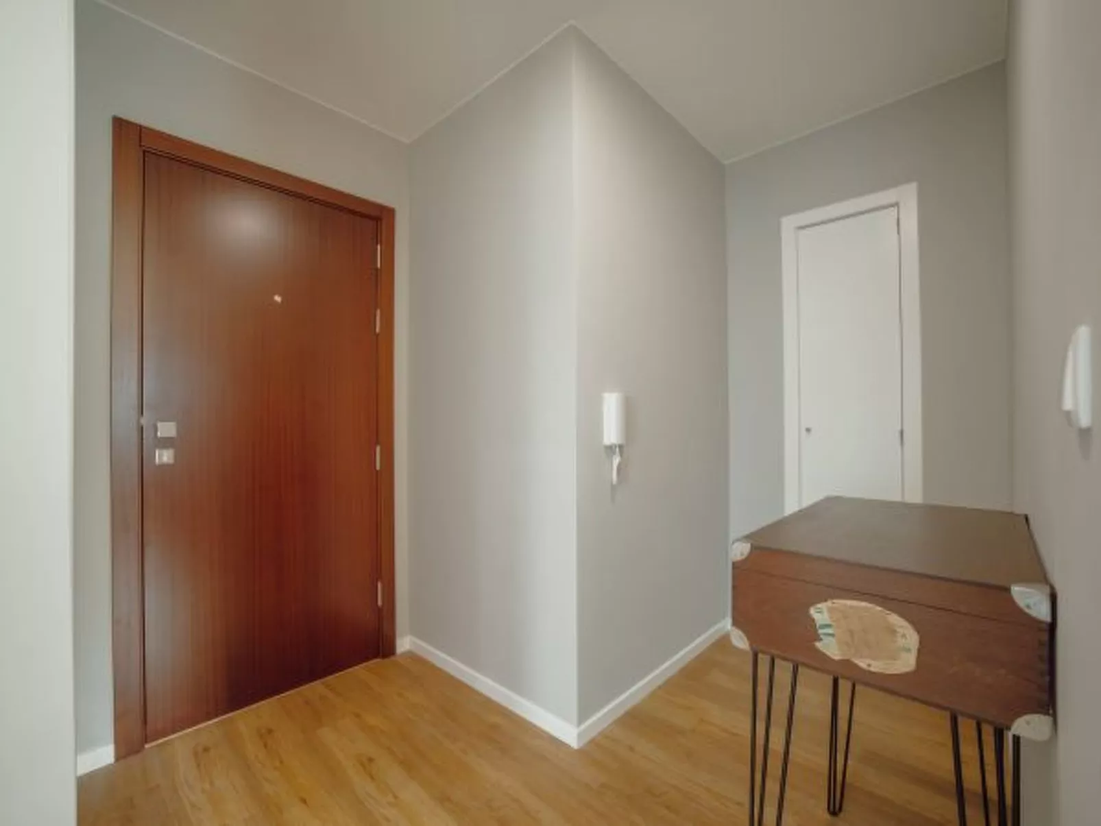 CRYSTAL PALACE GARDEN STYLISH APARTMENT - Binnen