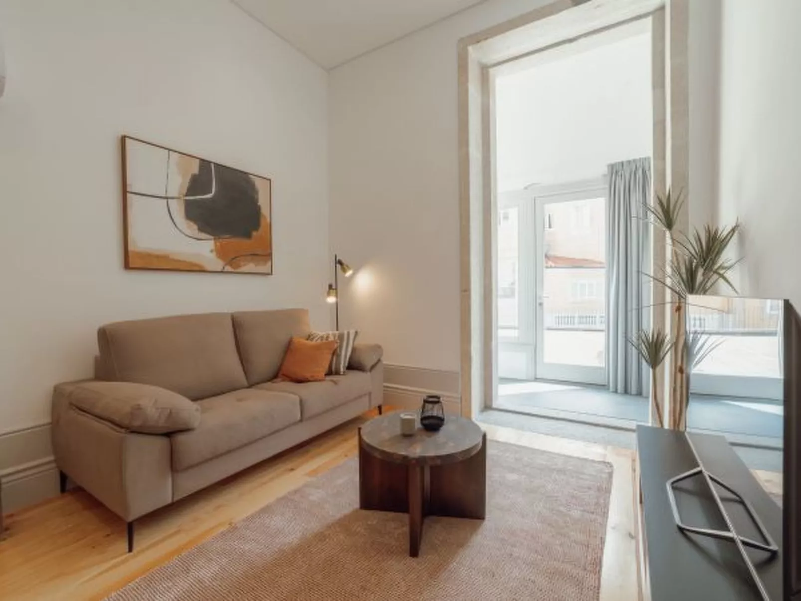 HEART OF PORTO APARTMENT B TERRACE by VACATIONY - Binnen