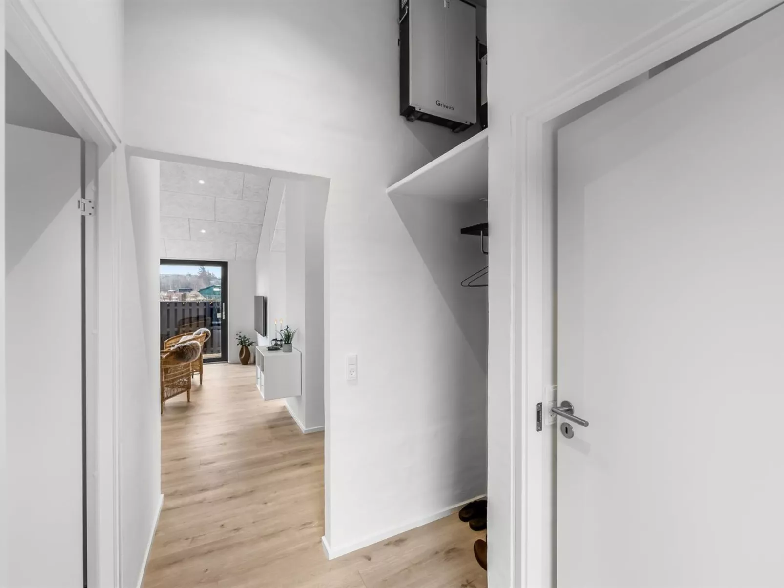 "Damiana" - 1.1km from the sea - Binnen