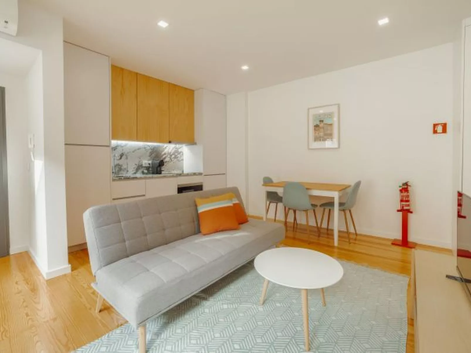 COURTYARD OPORTO DESIGN APARTMENT I - Binnen