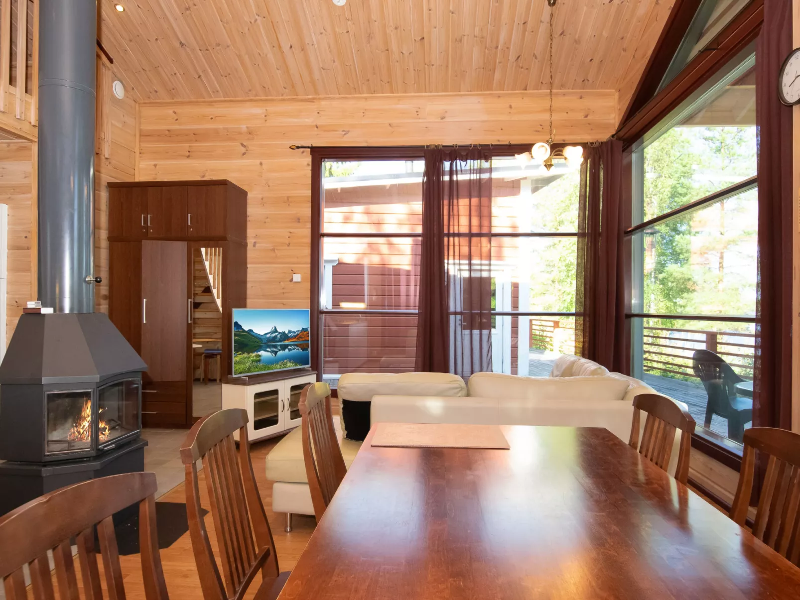 Tiirinniemi 27 a - Binnen