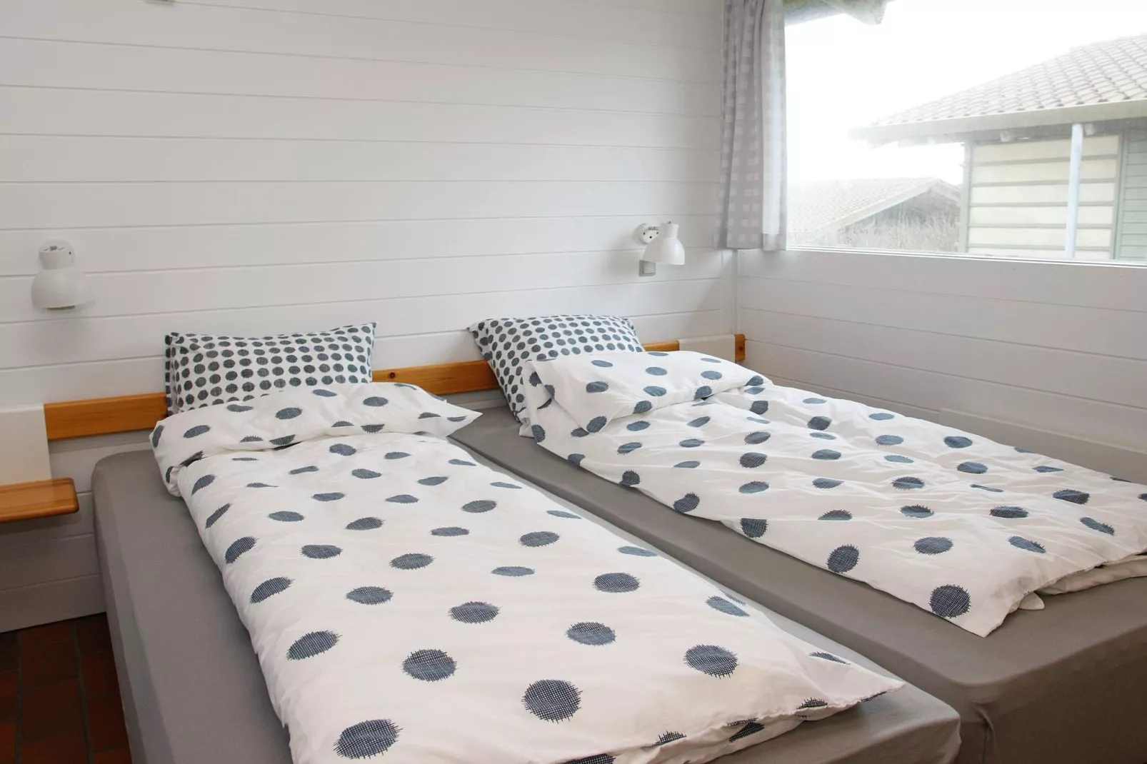 A-3½ roomrenovatedclose to beach - Binnen