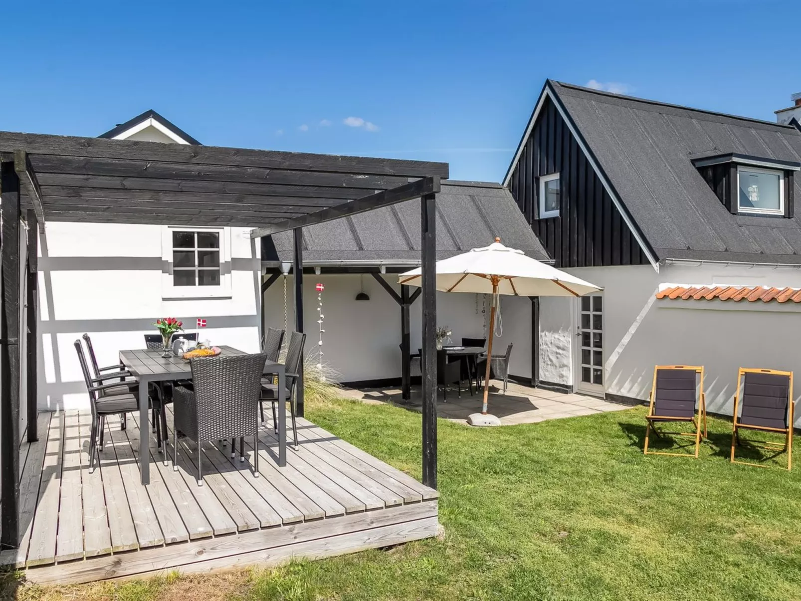 "Uddi" - 150m from the sea - Buiten