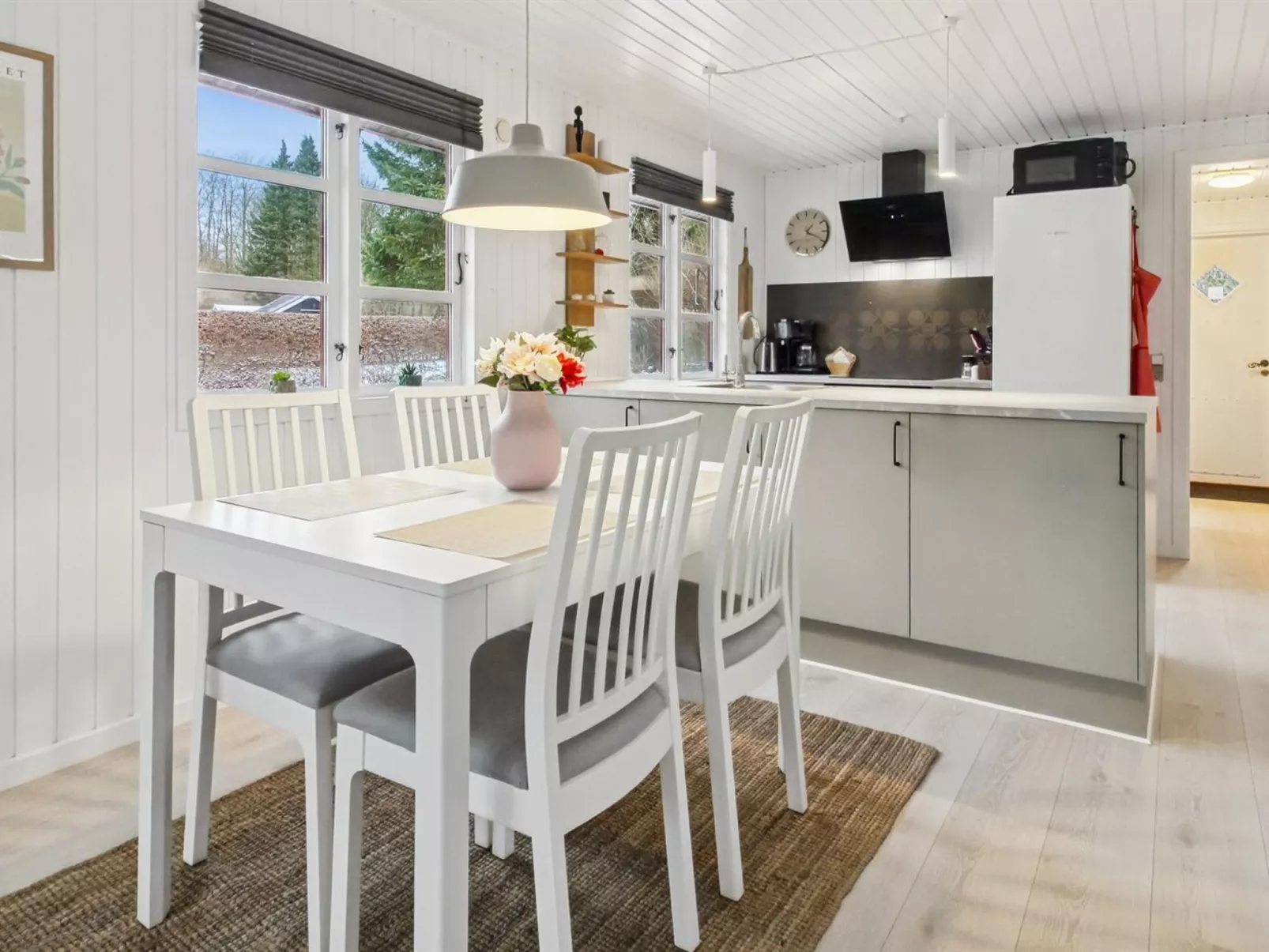 "Hubertina" - 30km from the sea - Binnen