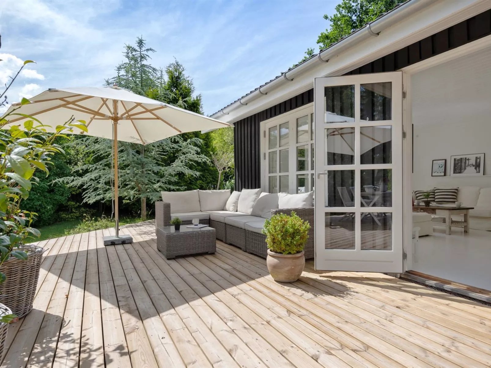 "Kaino" - 700m from the sea - Buiten