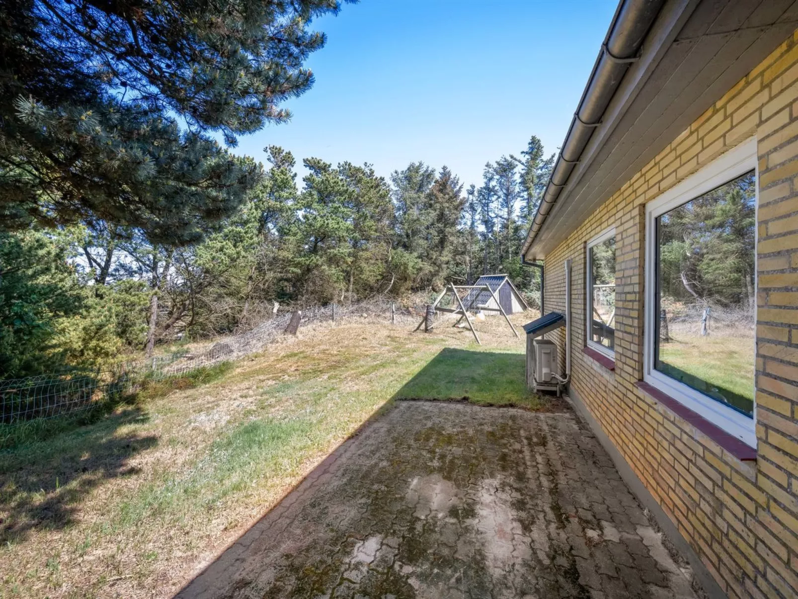 "Jonnhild" - 700m from the sea - Buiten