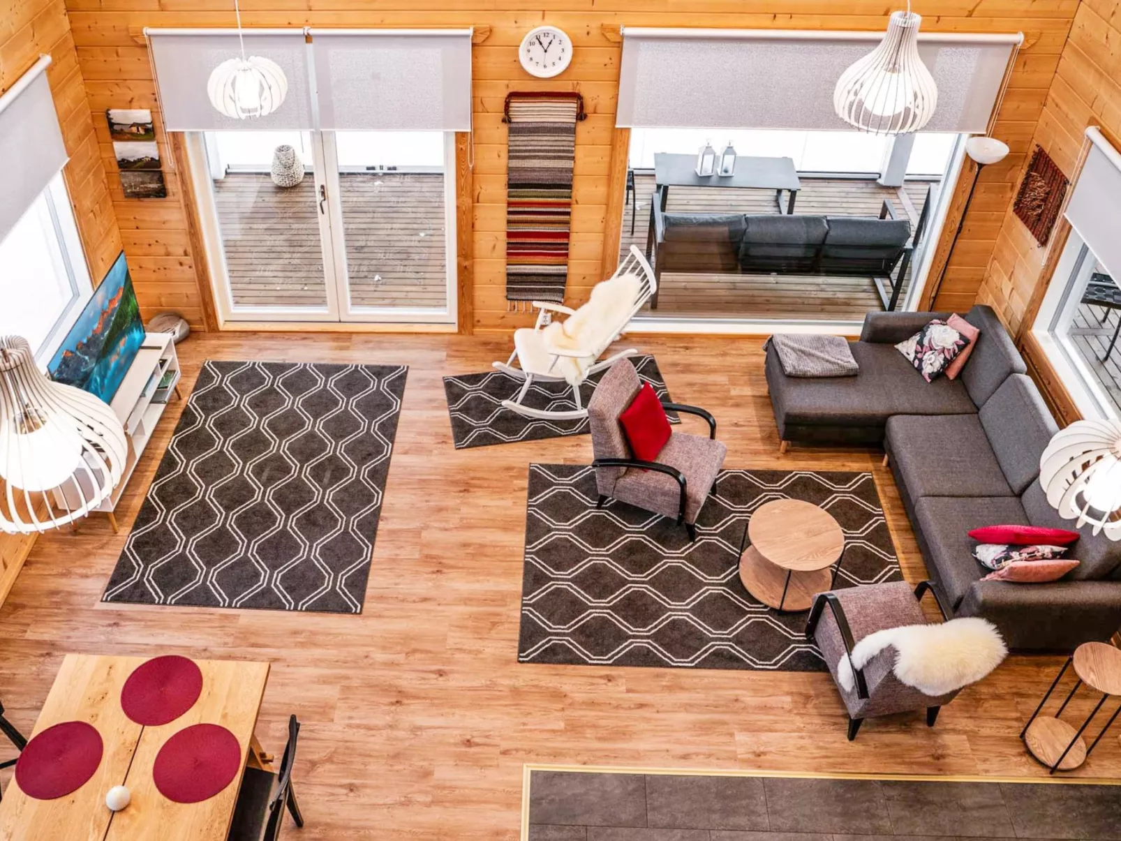 Villa lehtoniemi - Binnen