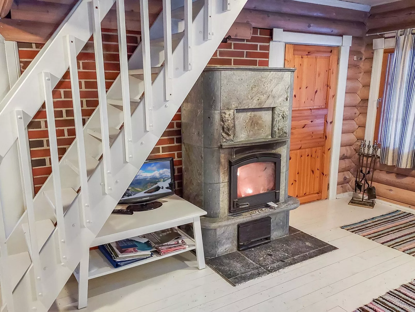 Päivärinne - Binnen