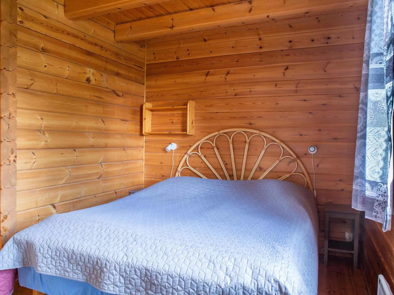 Ranta-lemettilä - Binnen