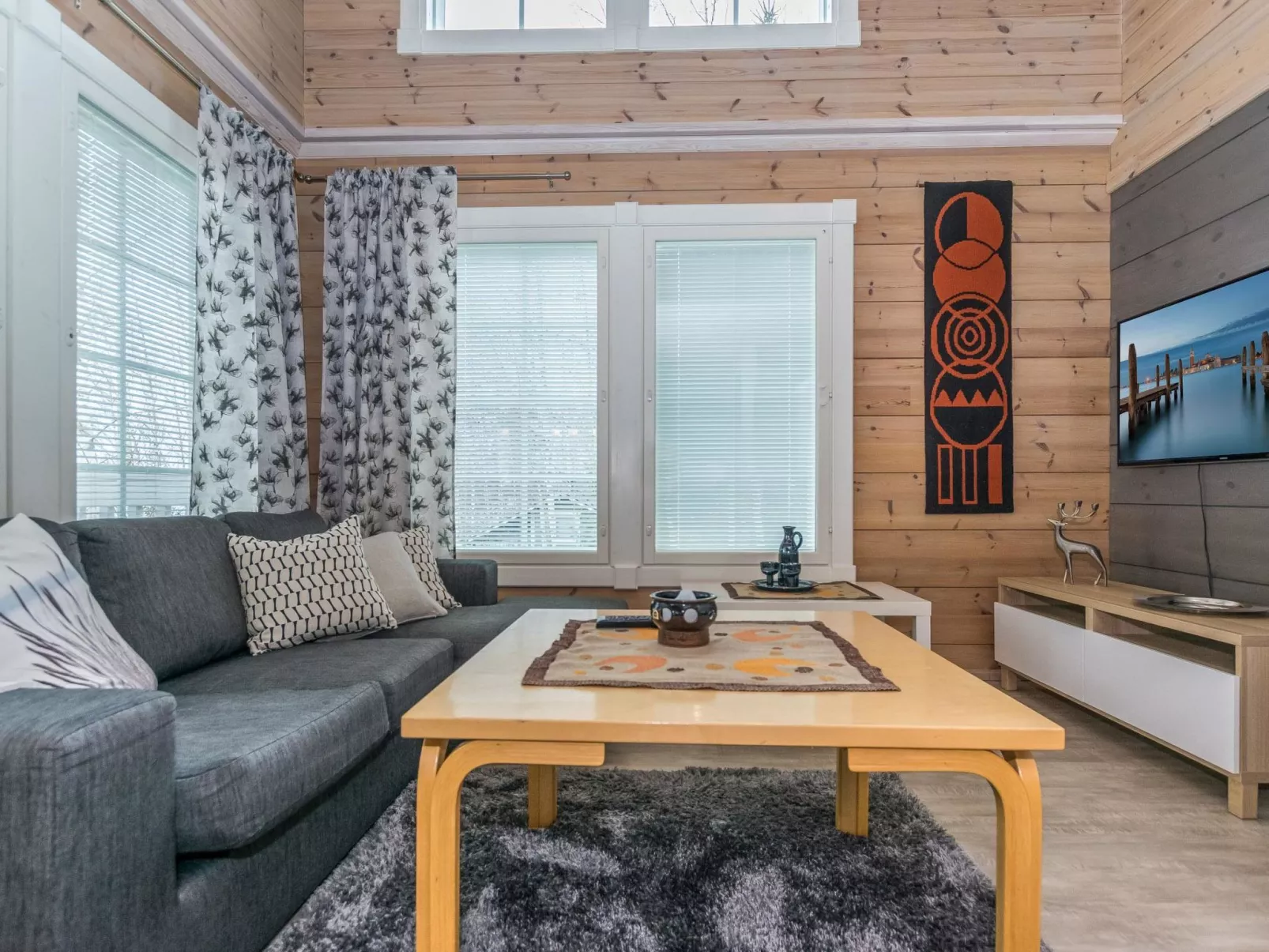 Villa iloinen - Binnen