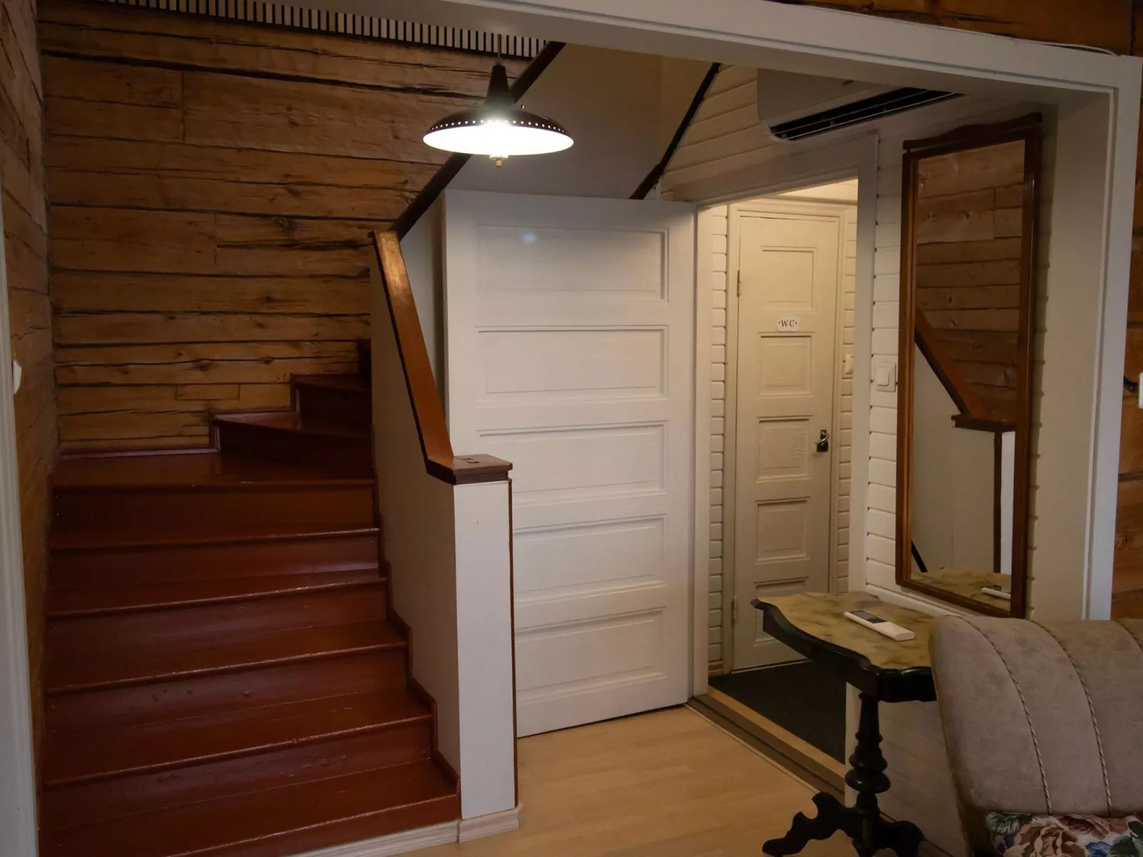 Villa rauhala - Binnen