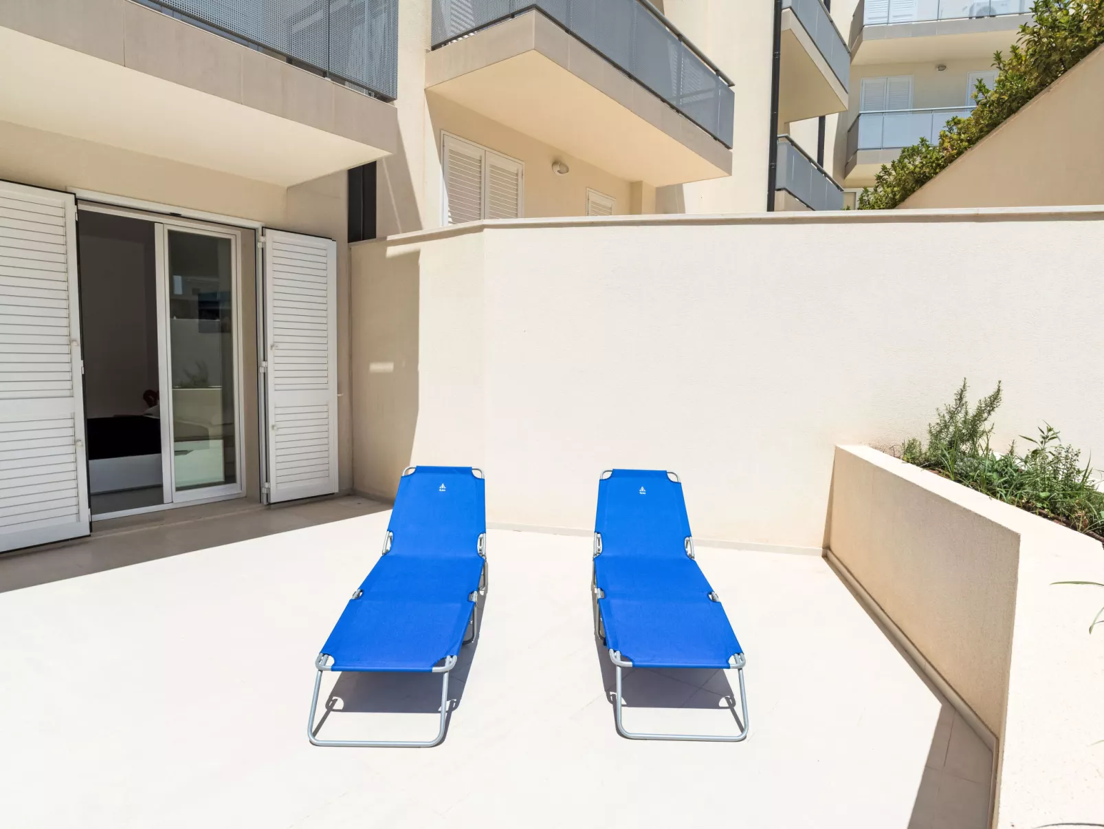 Appartamento con 2 camere al piano terra - Buiten