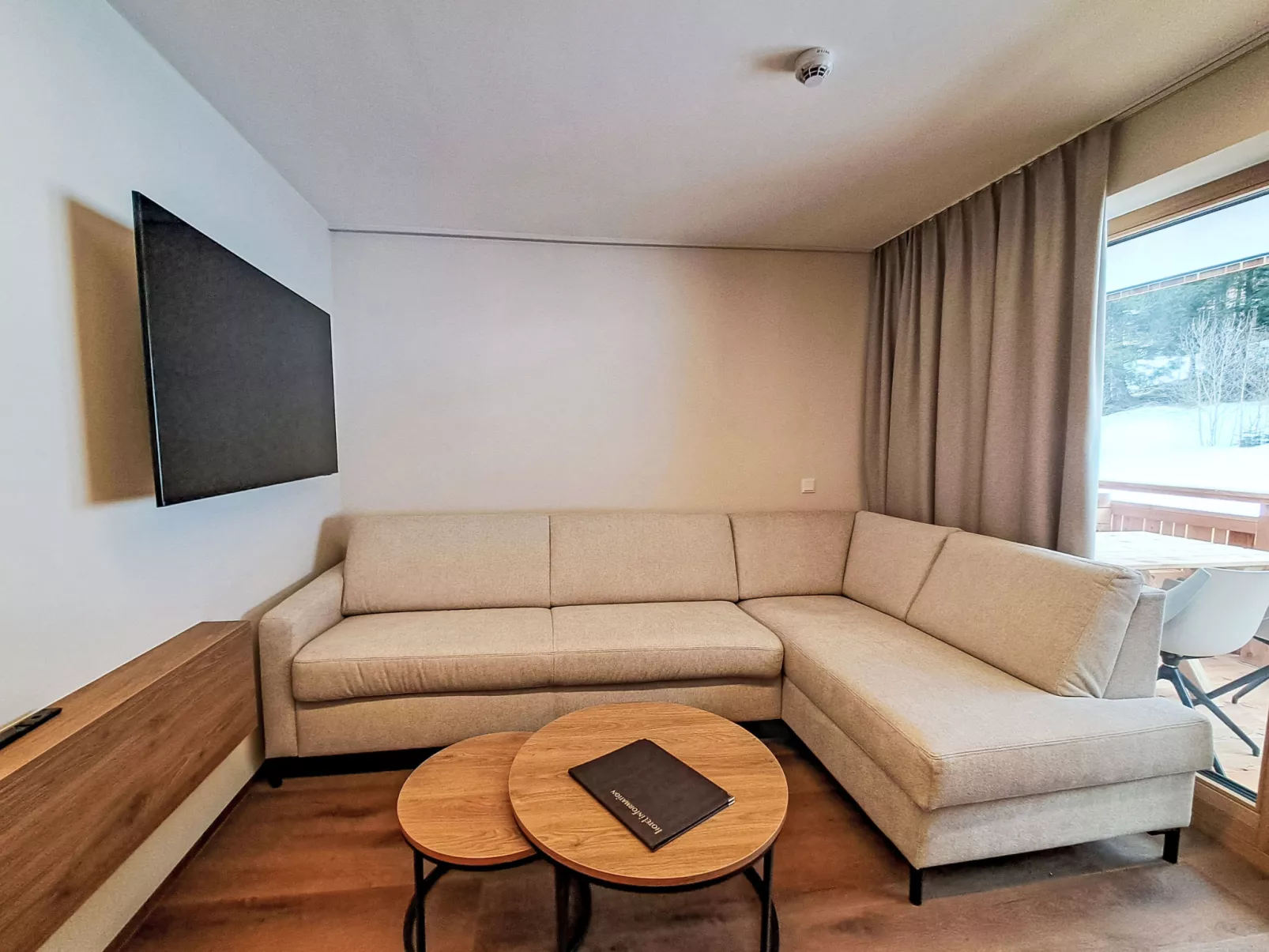 Aparthotel Iris - Binnen