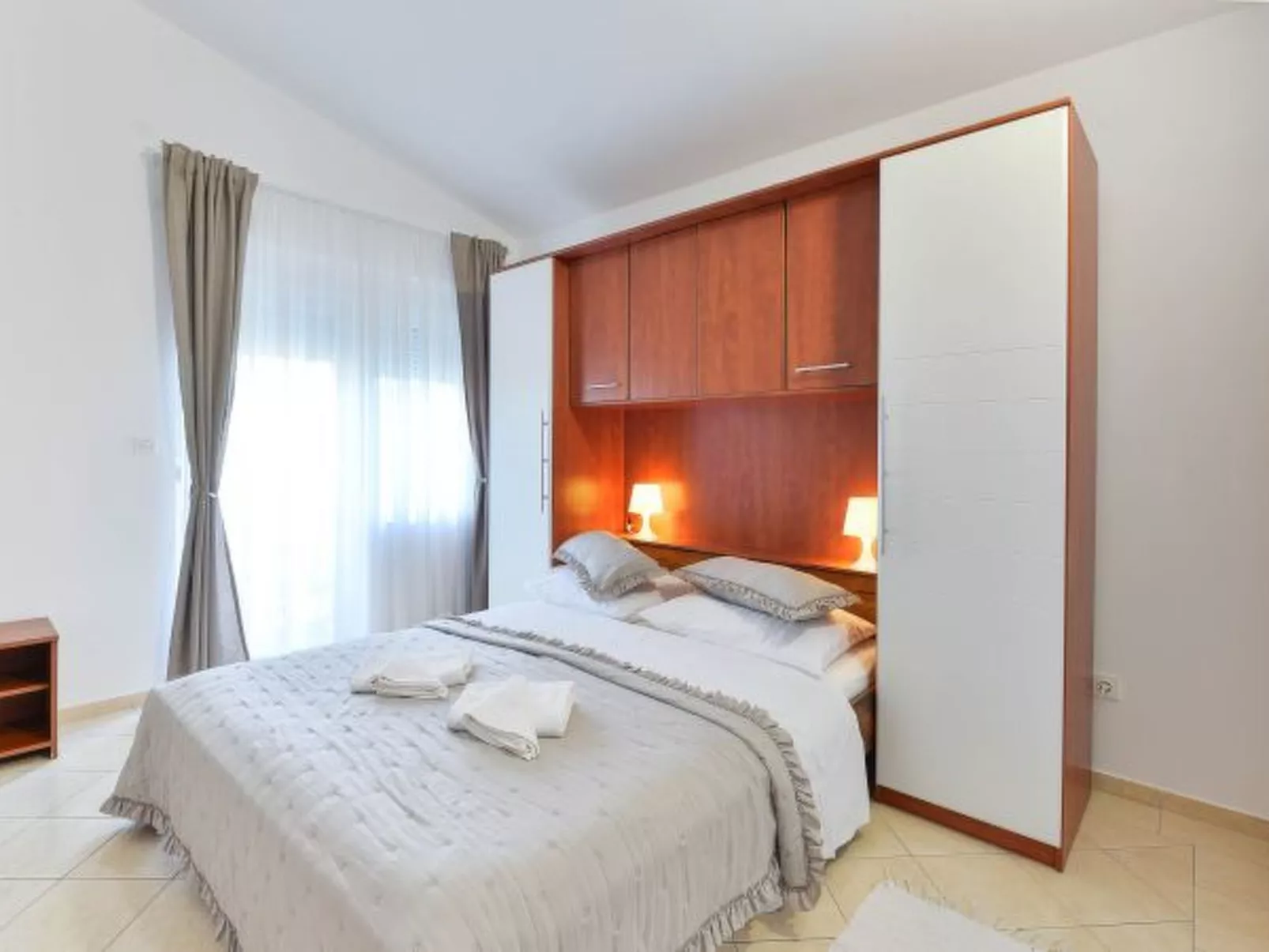 Holiday Apartment Inga Brown with exit to the beac - Image-tags.info