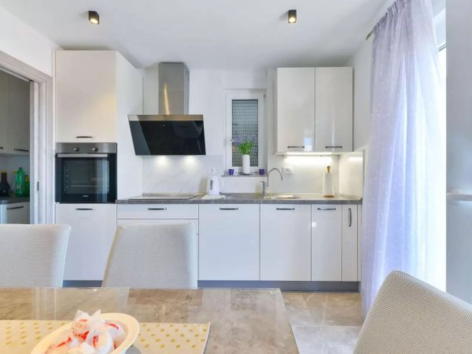 Modern Villa Futura with pool - Binnen