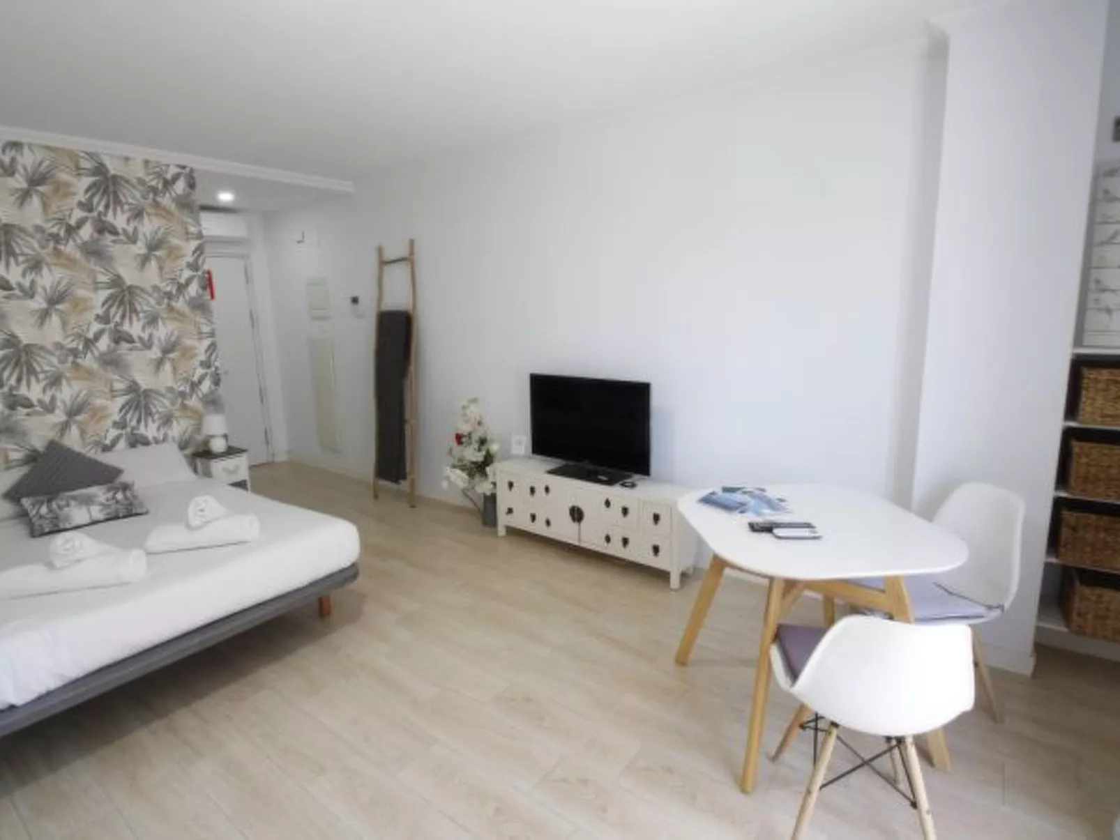 APARTAMENTO SOL Y LUZ 2 - Image-tags.info