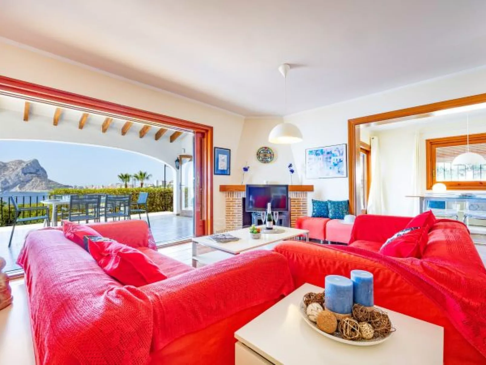 Villa Quimera - PlusHolidays - Image-tags.info