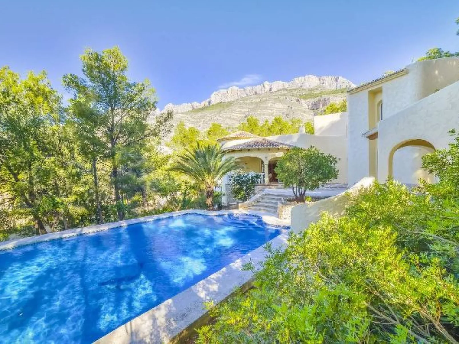 Villa Angela - Plus - Image-tags.info